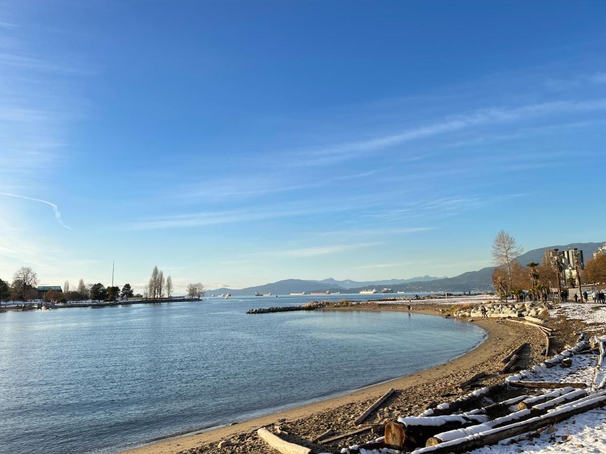 Downtown 1Br Condo At Granville Strip Near English Bay バンクーバー エクステリア 写真